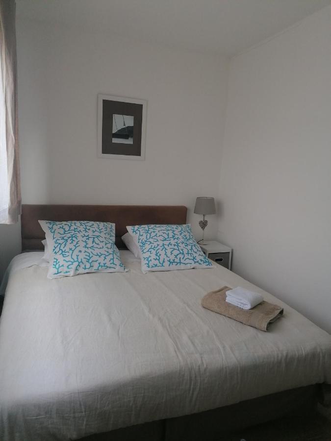 Chambre Double Avec Salle De Bain Commune, A 2 Min De La Croisette Apartment Cannes Luaran gambar